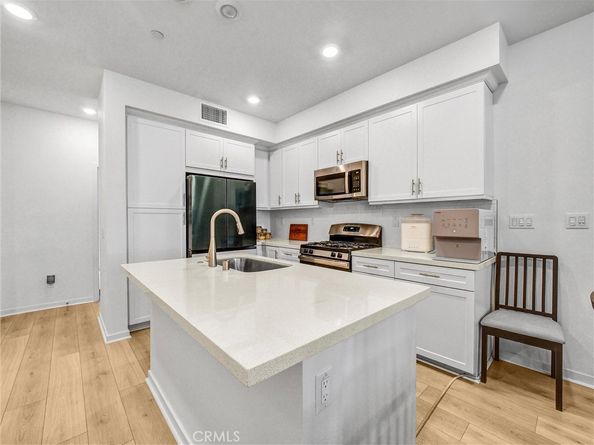 16428 Whittier Boulevard 2, Whittier CA 90603