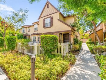 43 Three Vines Court