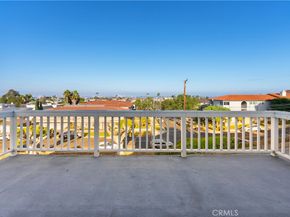 2333 S Patton Avenue, San Pedro CA 90732