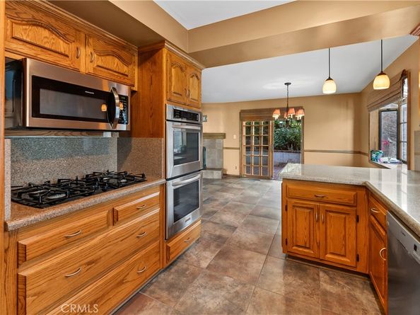 2333 S Patton Avenue, San Pedro CA 90732