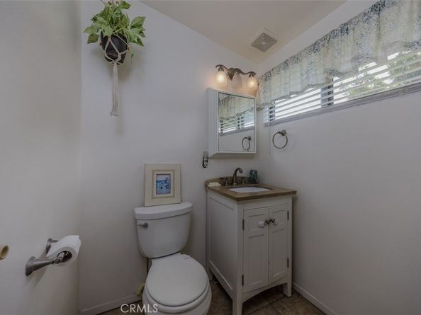 664 Ross Street, Costa Mesa CA 92627