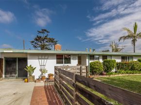 664 Ross Street, Costa Mesa CA 92627