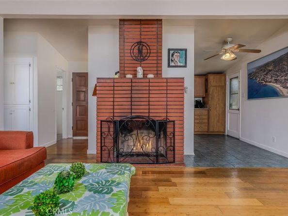 664 Ross Street, Costa Mesa CA 92627