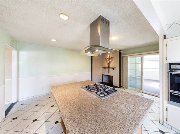 24420 Fries, Carson CA 90745