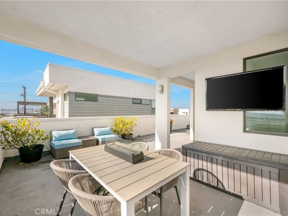 637 Cardiff Reef, Costa Mesa CA 92627