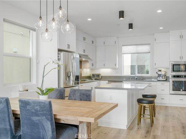 637 Cardiff Reef, Costa Mesa CA 92627