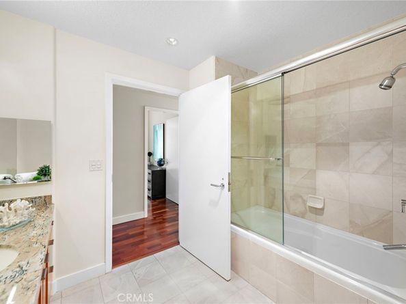 3141 Michelson Drive 1607, Irvine CA 92612