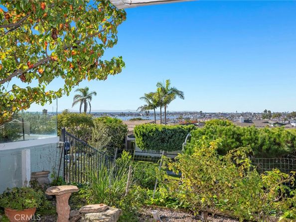 1727 Galatea Terrace, Corona Del Mar CA 92625