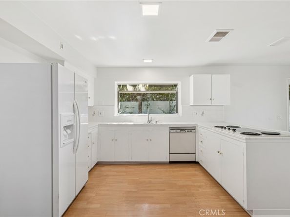 1727 Galatea Terrace, Corona Del Mar CA 92625