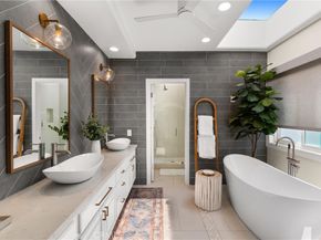 302 Carnation Avenue, Corona Del Mar CA 92625