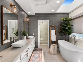 302 Carnation Avenue, Corona Del Mar CA 92625