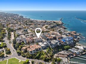 302 Carnation Avenue, Corona Del Mar CA 92625