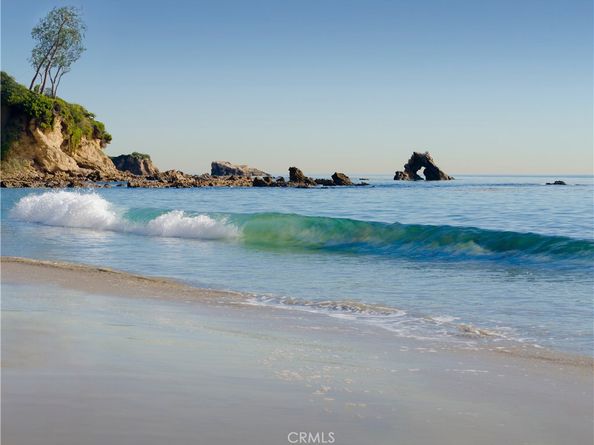 302 Carnation Avenue, Corona Del Mar CA 92625