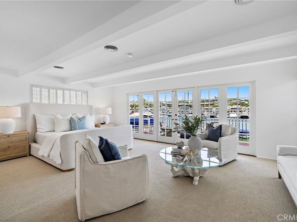 117 E Bay Front, Newport Beach CA 92662