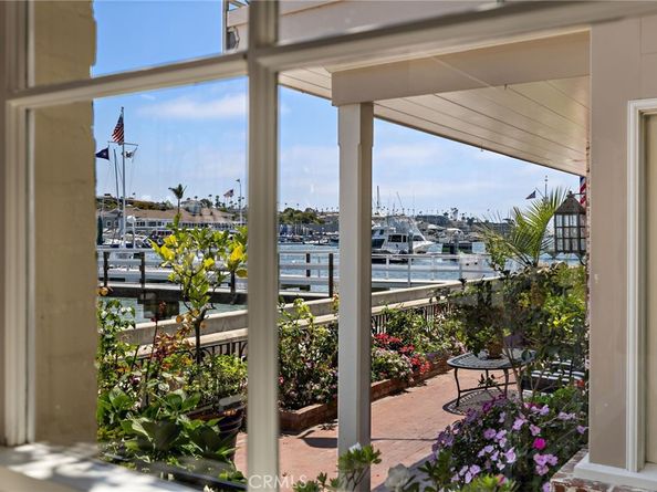 117 E Bay Front, Newport Beach CA 92662