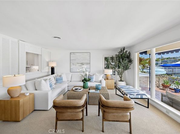 117 E Bay Front, Newport Beach CA 92662