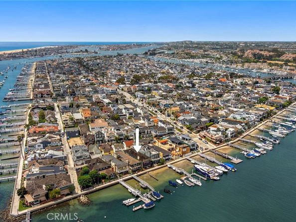 117 E Bay Front, Newport Beach CA 92662