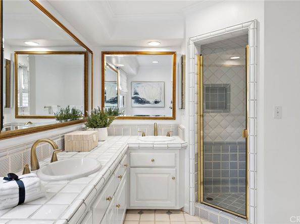 117 E Bay Front, Newport Beach CA 92662