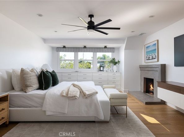 1230 Crystal Cove Way, Seal Beach CA 90740