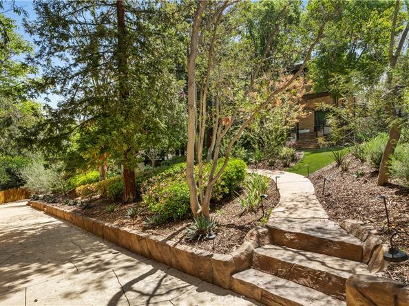 1935 Maverick Lane, North Tustin CA 92705