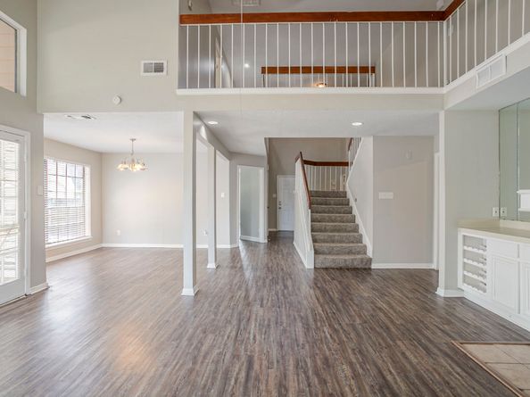 12710 Skyknoll Lane, Houston TX 77082