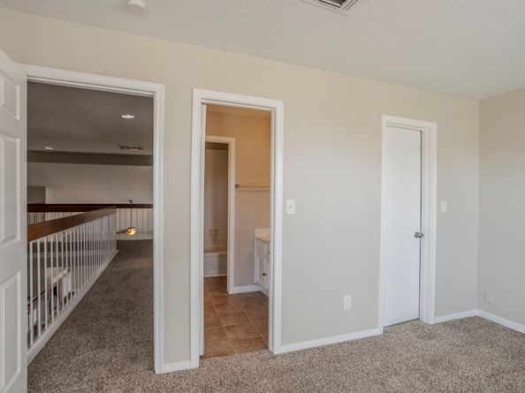 12710 Skyknoll Lane, Houston TX 77082
