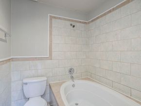 12710 Skyknoll Lane, Houston TX 77082