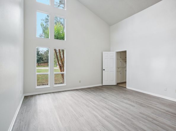 1602 Chestnut Ridge Road, Kingwood TX 77339