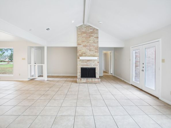 1602 Chestnut Ridge Road, Kingwood TX 77339