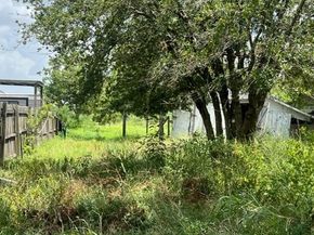 4905 Fuqua Street, Houston TX 77048