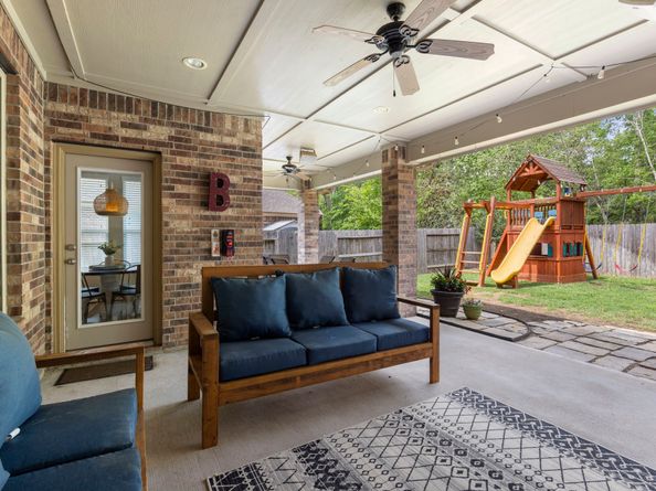 2678 Granite River Lane, Conroe TX 77385