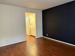 3525 Sage Road 304, Houston TX 77056