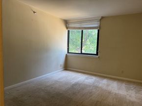 3525 Sage Road 304, Houston TX 77056