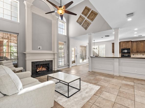 3823 Deer Grass Court, Houston TX 77059