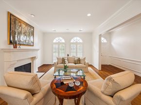 2214 Potomac Drive 2, Houston TX 77057
