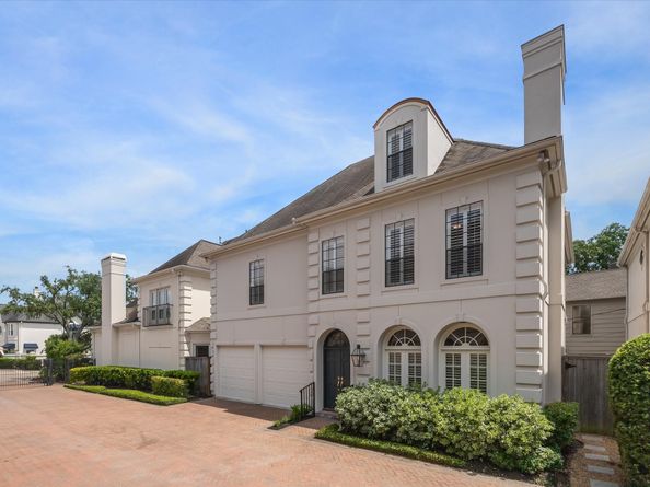 2214 Potomac Drive 2, Houston TX 77057