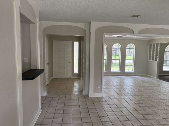 2006 Round Spring Drive, Houston TX 77339