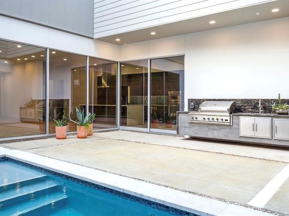 2129 Quenby Street, Houston TX 77005