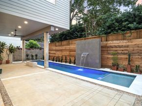 2129 Quenby Street, Houston TX 77005