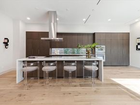 2129 Quenby Street, Houston TX 77005