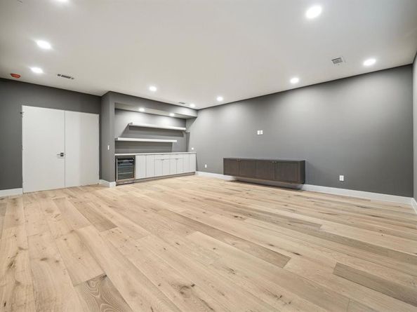 2129 Quenby Street, Houston TX 77005