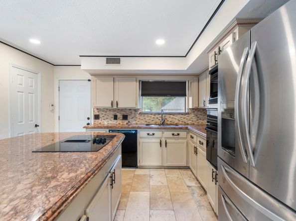 2911 Summersweet Place, The Woodlands TX 77380