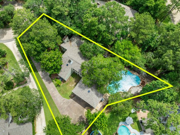 2911 Summersweet Place, The Woodlands TX 77380