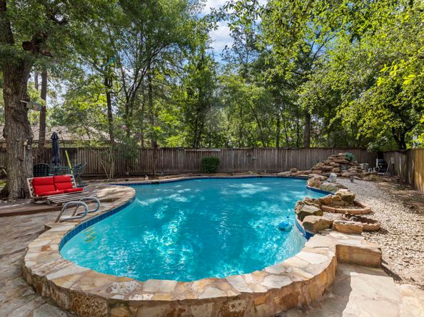 2911 Summersweet Place, The Woodlands TX 77380