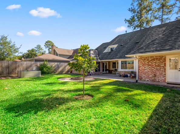 12114 Knobcrest Drive, Houston TX 77070