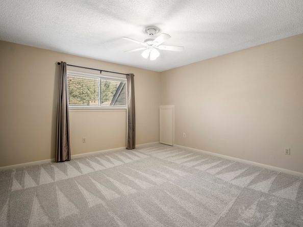 12114 Knobcrest Drive, Houston TX 77070