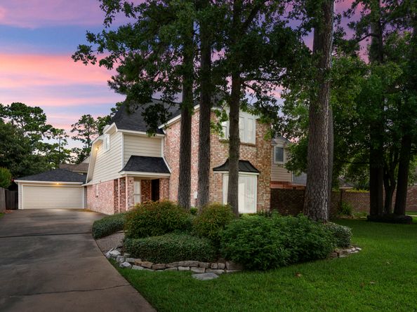 12114 Knobcrest Drive, Houston TX 77070
