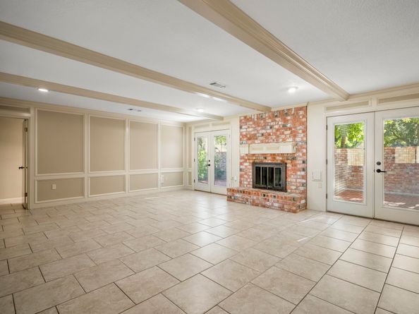 12114 Knobcrest Drive, Houston TX 77070