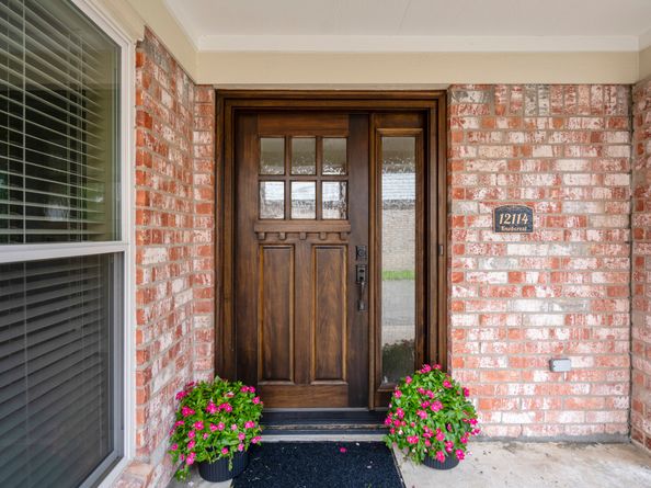 12114 Knobcrest Drive, Houston TX 77070