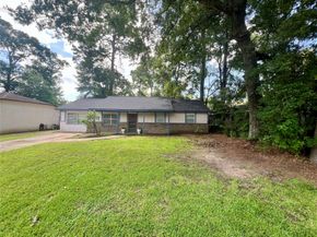 307 Jill Street, Conroe TX 77303